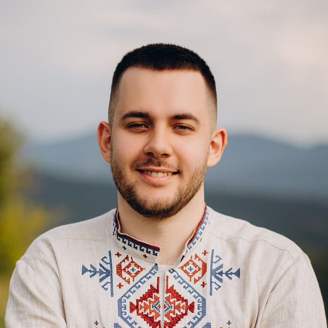 Юрій Смірнов